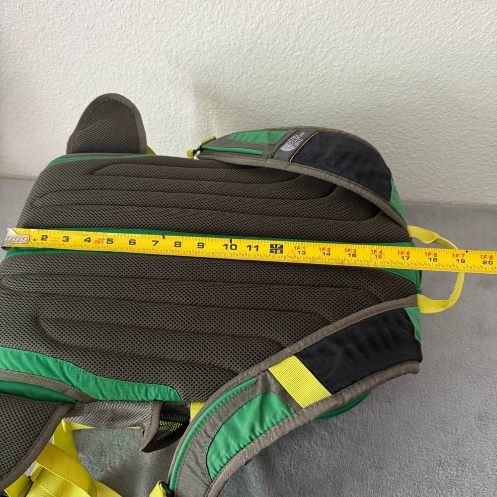 The North Face Recon Legacy Model Green, black Yellow Backpack Daypack Bag